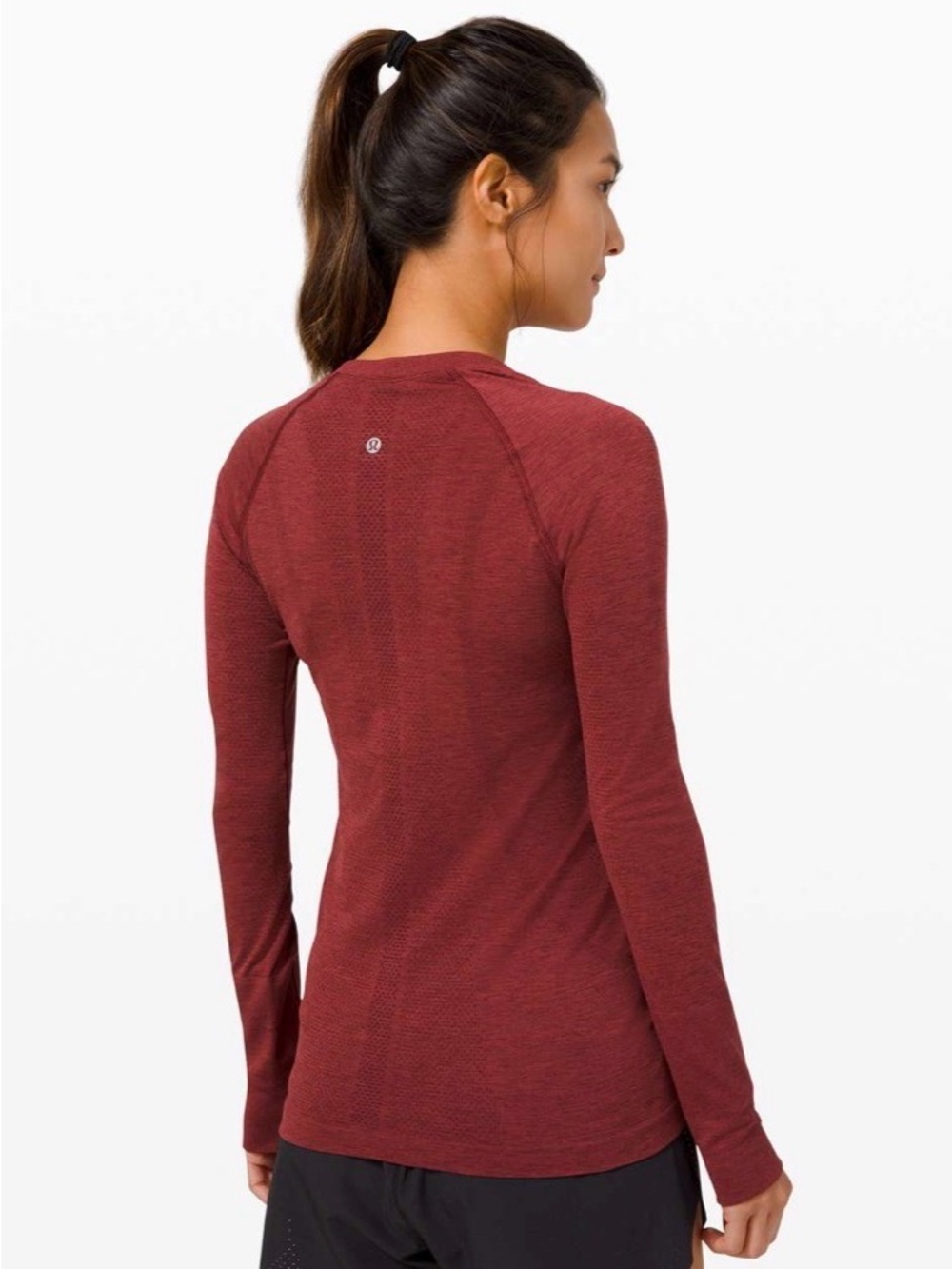 Lululemon Swiftly Tech Long Sleeve 2.0
Cassis / Chianti​ - Picture 4 of 7